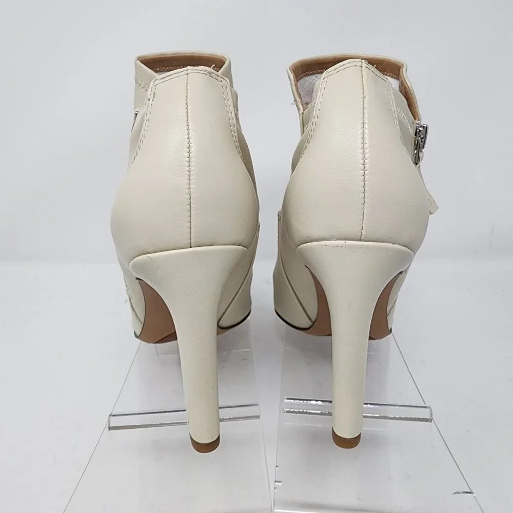Franco Sarto Pumps Womens 9.5 Beige Kaye Pointed Toe Cream Booties Heels Zip